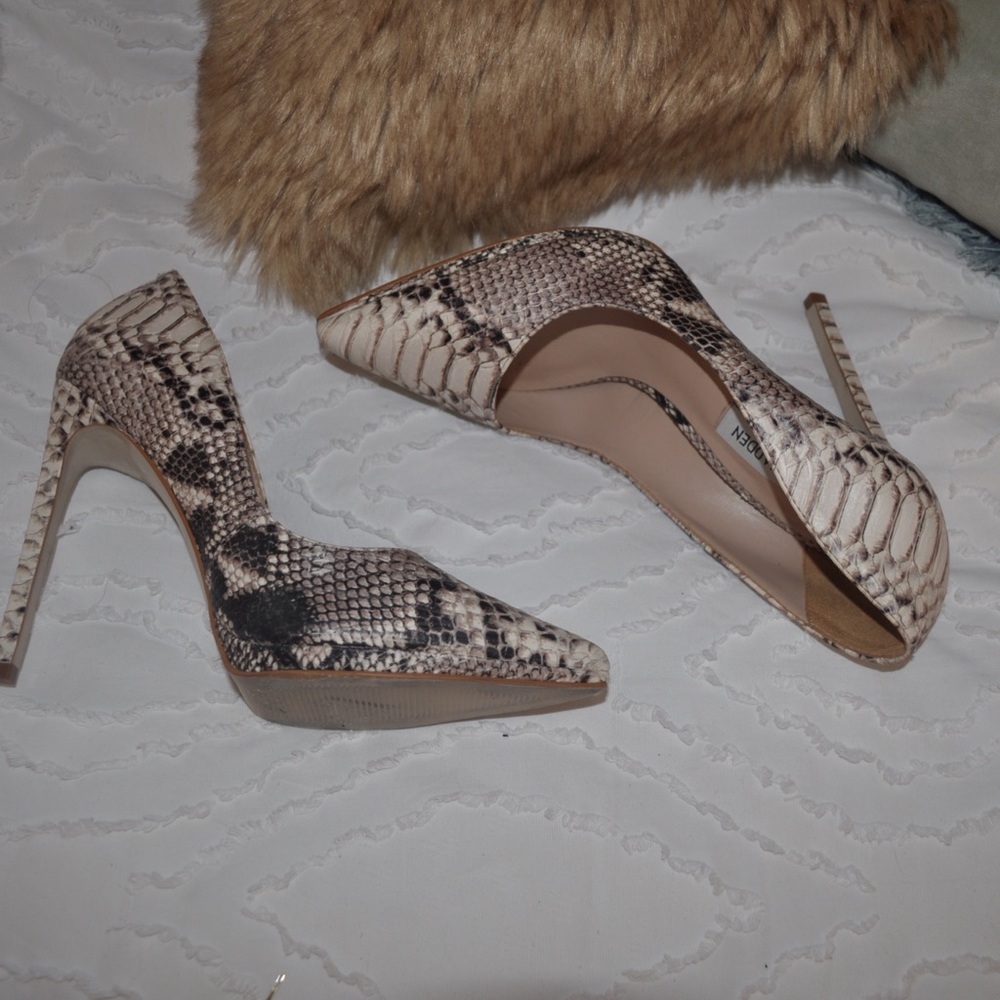 Snake skin high heels